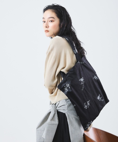 Muscat トートバッグ フラワー刺繍ベロアトートバッグ レディース