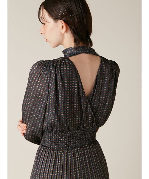 LILY BROWN（リリーブラウン） ワンピース 2wayボウタイプリーツ