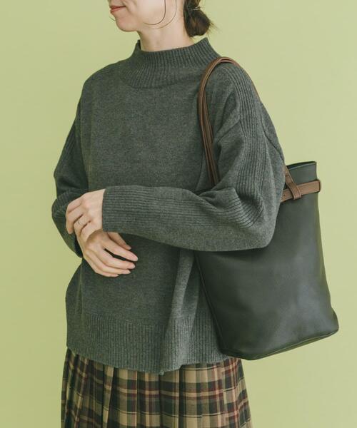 【Ameri vintage】ハイネックニットベスト オリーブ ITEMS URBANRESEARCH（アイテムズ アーバンリサーチ） ニット セーター