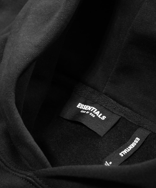 ESSENTIALS バックロゴ　ホワイト パーカー　S 新品未使用 FOG ESSENTIALS（エフオージーエッセンシャルズ） パーカー メンズ