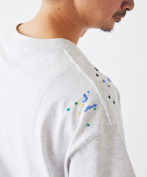 Champion（チャンピオン） tシャツ 別注 刺繍スプラッシュ Tシャツ