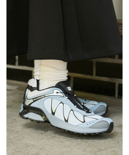 SALOMON レディーススニーカー（色：ブルー系）｜シューズ