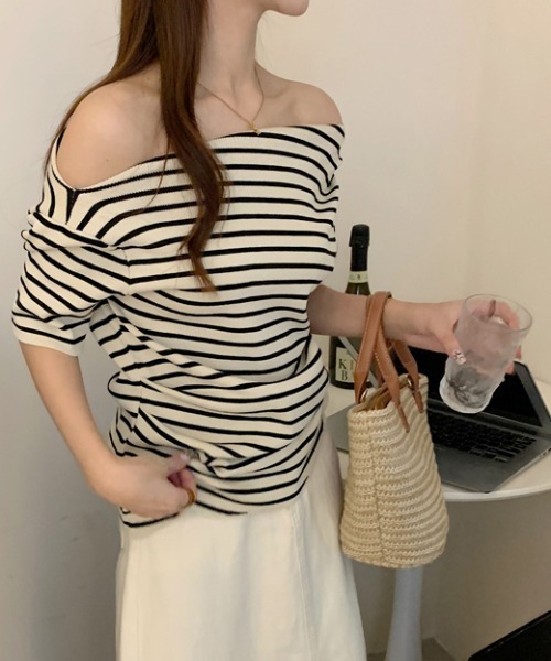 Achic tシャツ オフショル半袖ボーダーカットソー レディース