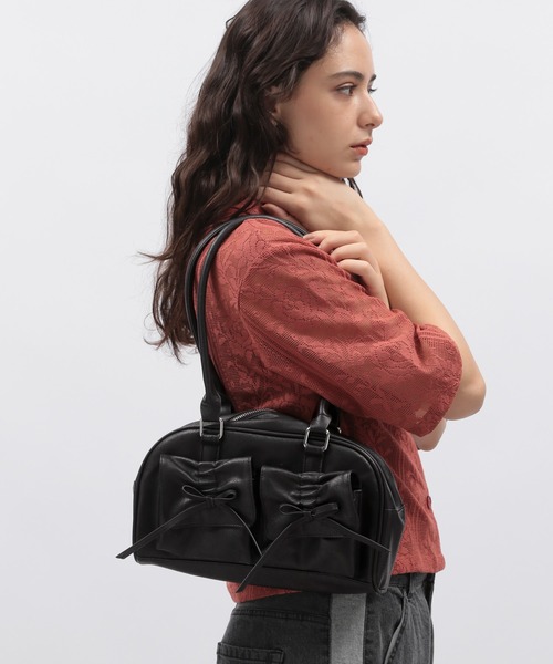 ラドロー　シャーリングハンドルバッグ M (Velvet) (ブラック/F) Grape handle tote | LUDLOW (Women)/ラドロー | 三越