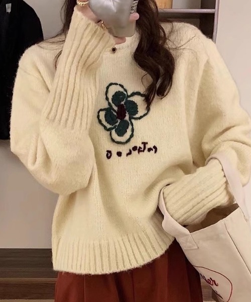 ニット セーター フロント刺繍クルーネックニットプルオーバー レディース