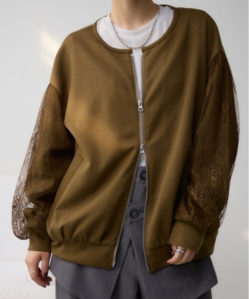 AZUL BY MOUSSY（アズールバイマウジー） ブルゾン アウター 袖レース