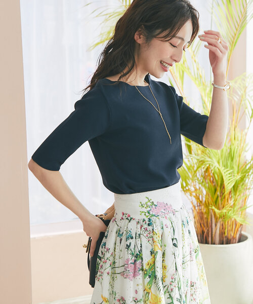 ラブティックボンボン【名品・美人見え】クールタッチUV総針5分袖ニット新品未使用 今すぐお届け！・美人見え】クールタッチUV総針5分袖ニット | La