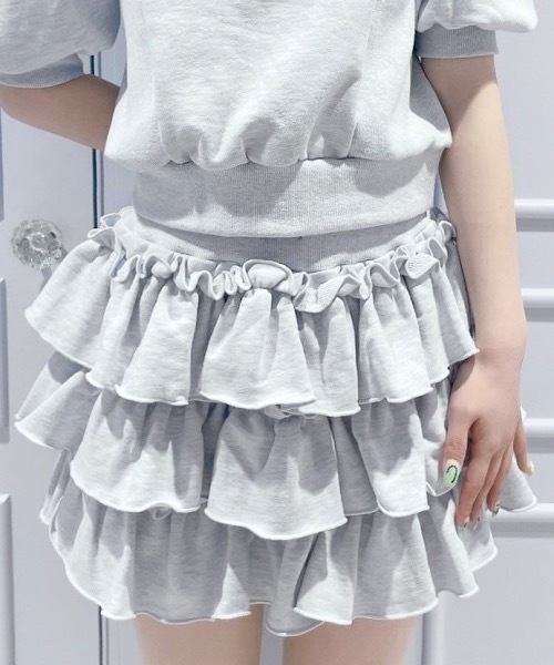 lilLilly リルリリー　スウェットトップス　フリルショートパンツ　ブルー lilLilly パンツ フリルスウェットショートパンツ「セットアップ