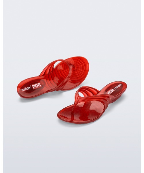 【大人気コラボ】Melissa x DIESEL (ディーゼル) トングサンダル グローバルフットウェアブランド「メリッサ」との初
