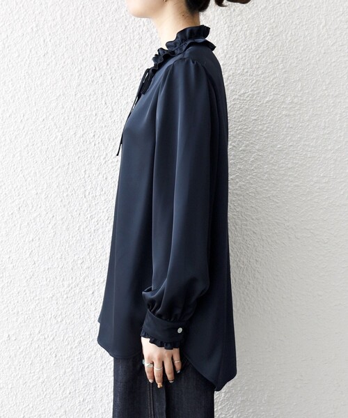 SHIPS any ブラウス シャツ any:「洗濯機可能」サテン フリル カラー