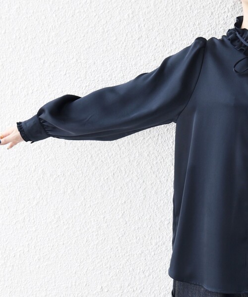 SHIPS any ブラウス シャツ any:「洗濯機可能」サテン フリル カラー