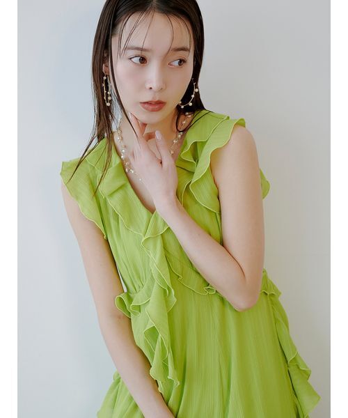 LILY BROWN（リリーブラウン） ワンピース ラッフルフリルフレア