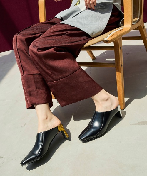 OMMO ミュール OMMO（オーエムエムオー） サンダル ミュール ASYMME METALLIC HEEL