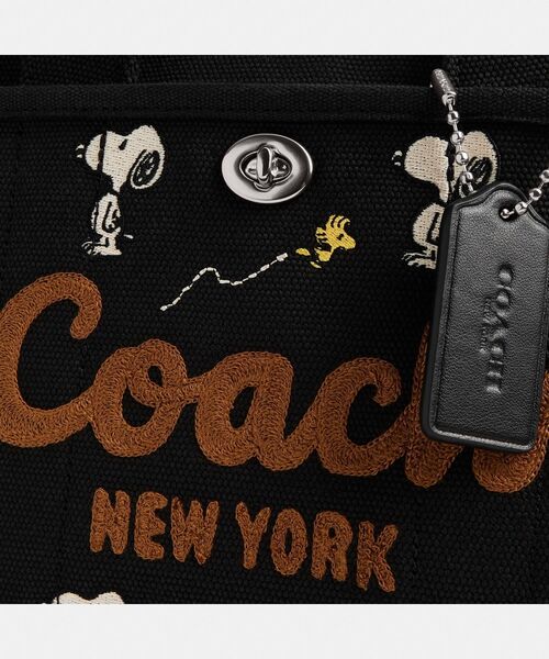 PEANUTS トートバッグ 「COACH X PEANUTS」カーゴ トート バッグ