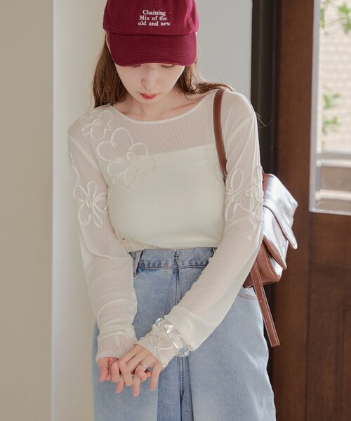 Kastane（カスタネ） tシャツ 「ロングセラー」フラワーコード刺繍