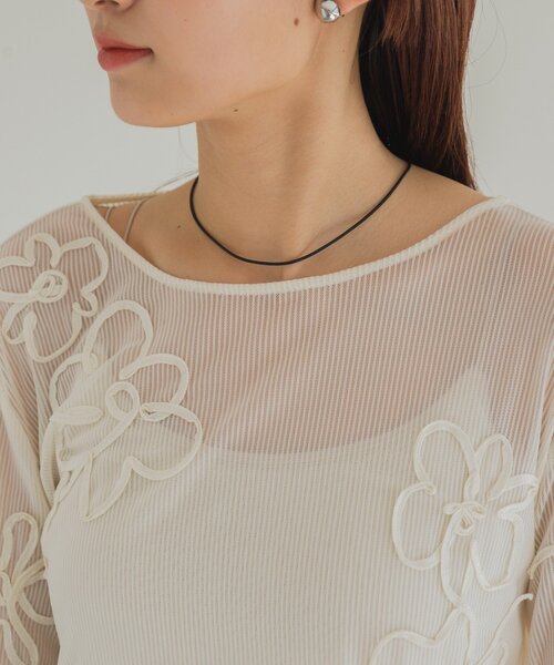 Kastane（カスタネ） tシャツ フラワーコード刺繍シアーTOPS