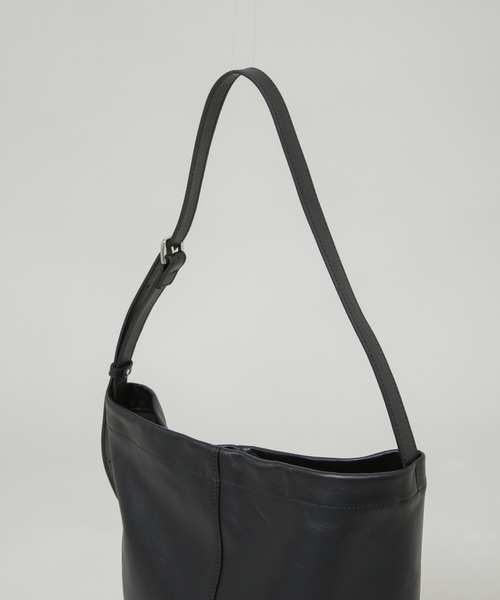 ITTI（イッチ） ショルダーバッグ ITTI/別注 MARY BUCKET SHOULDER