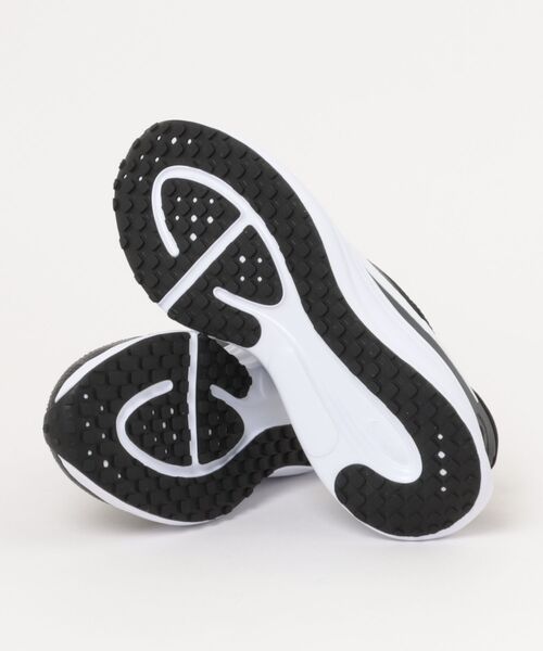 NIKE（ナイキ） スニーカー REVOLUTION 8 EASYON レボリューション 8