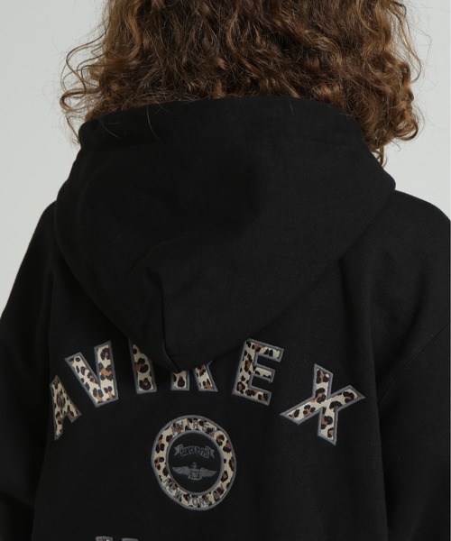 AVIREX（アヴィレックス） パーカー 「取扱店限定アイテム」LEOPARD