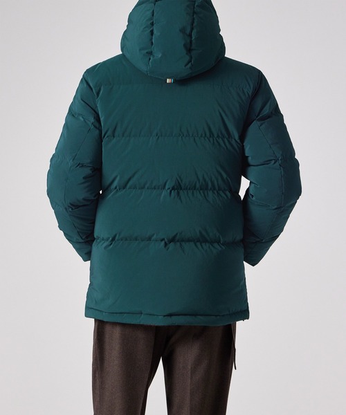 Paul Smith（ポール・スミス） ダウンジャケット ダウン ”Cropped Logo