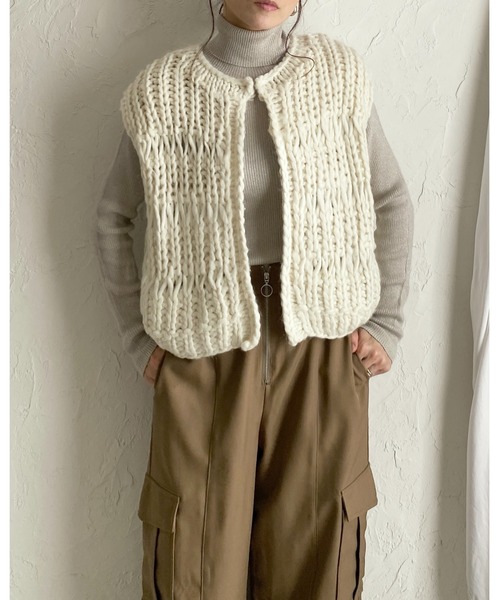 LISETTE リゼッタ 　ベージュ　模様編み 　ベスト　ハンドニット　ジレ LISETTE リゼッタ ベージュ 模様編み ベスト ハンドニット ジレ 楽天