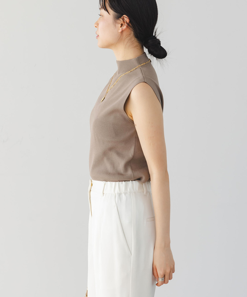 NOBLE 【洗える】ボトルネックスリーブレスニット 洗える】ボトルネックスリーブレスニット（ニット／セーター）｜NOBLE