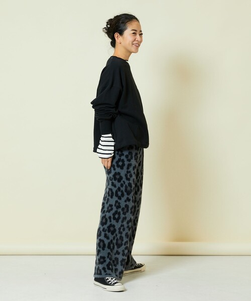 「Freada」 イージーパンツ ONE SIZE グレー レディースの画像