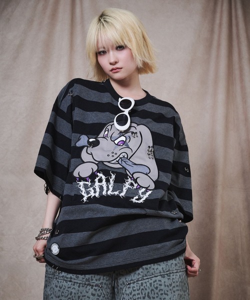 GALFY（ガルフィー） tシャツ バチバチピアスTEE/ビッグプリント 半袖T