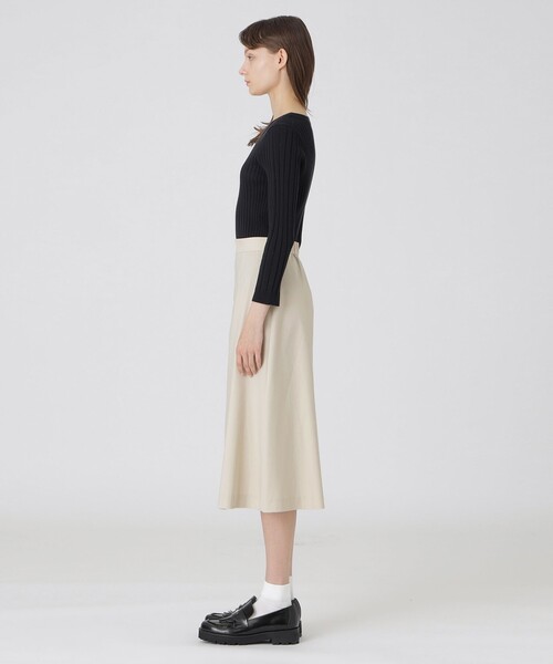 BLUE LABEL CRESTBRIDGE（ブルーレーベルクレストブリッジ） スカート