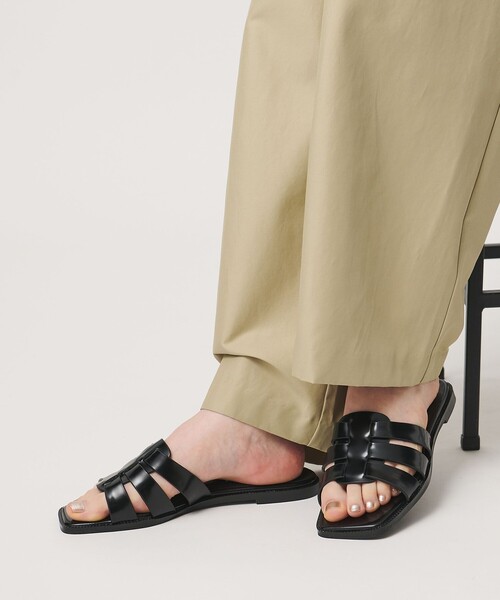 【美品】ユナイテッドアローズ UNITED ARROWS サンダル UNITED ARROWS（ユナイテッドアローズ） サンダル レザー フラット