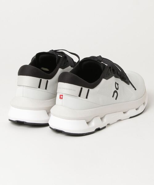 「On」 ローカットスニーカー 23.5cm オフホワイト レディース_画像2