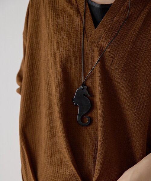 c*n様 goa necklace ホーンネックレス 水牛角 本革レザー ボヘミ ear PAPILLONNER（イア パピヨネ） ネックレス 水牛角シーホース