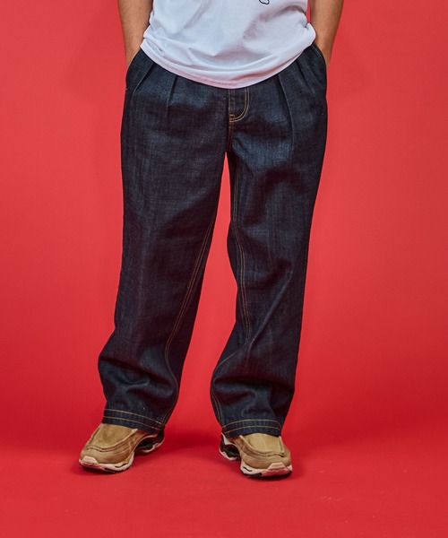 COMMON EDUCATION（コモンエデュケーション） ジーンズ DENIM SLACKS