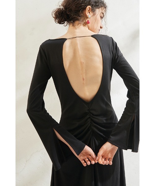 Estella.K ワンピース Alleia Open Back Dress フレアースリーブ 