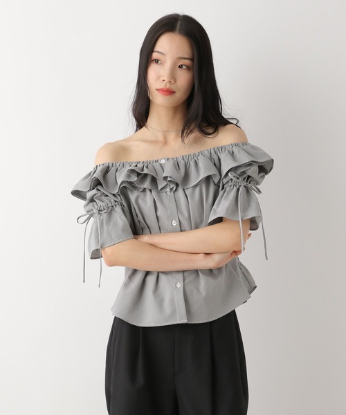 新品未使用 オフショルブラウス HOLIDAYANDHOLIDAY Heather ブラウス シャツ フリルデザインオフショルブラウス