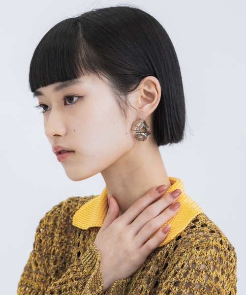 完売品✳︎TOGA PULLA タッセルピアス　ベージュ 完売品✳︎TOGA PULLA タッセルピアス ベージュ - メルカリ