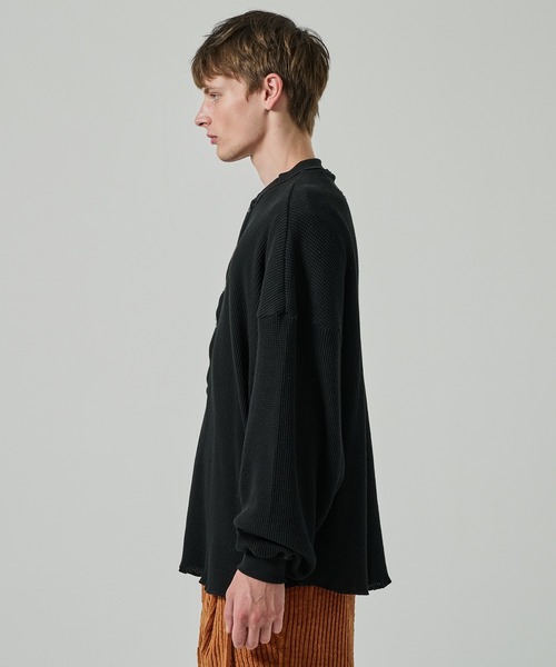 SHINYAKOZUKA（シンヤコヅカ） tシャツ 「SHINYAKOZUKA/シンヤコズカ