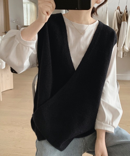 ベスト ジレ ミニマルデザインノースリーブニットベスト レディース