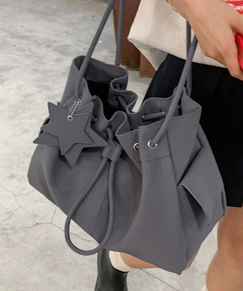 ショルダーバッグ バッグ 星チャーム付きショルダーバッグ レディース