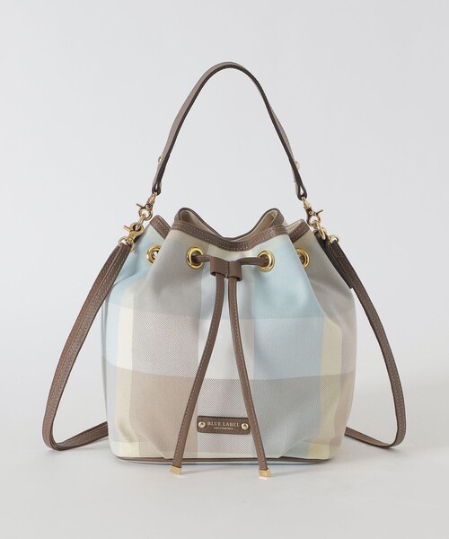BLUE LABEL CRESTBRIDGE（ブルーレーベルクレストブリッジ