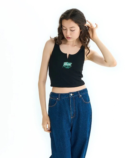 タンクトップ ノースリーブ RVCA レディース ONSHORE RIBBED TT タンクトップ 「2025年夏モデル」/ルーカカップ付きクロップド