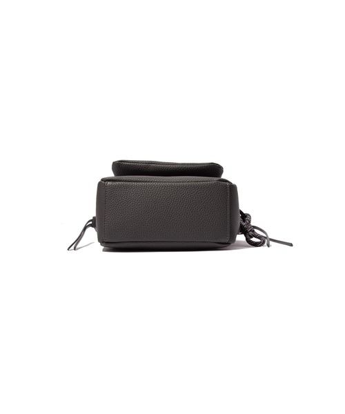 F/CE.（エフシーイー） ハンドバッグ F/CE. TECH LEATHER MINI POUCH