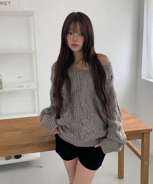 anyonemore ニット セーター ウール混ケーブル編みルーズVネックニット