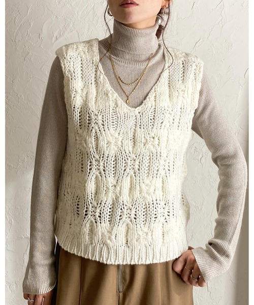 She's Closet ベスト ジレ ローゲージケーブル手編み風vネックショート