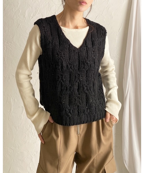 She's Closet ベスト ジレ ローゲージケーブル手編み風vネックショート