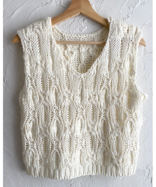 She's Closet ベスト ジレ ローゲージケーブル手編み風vネックショート