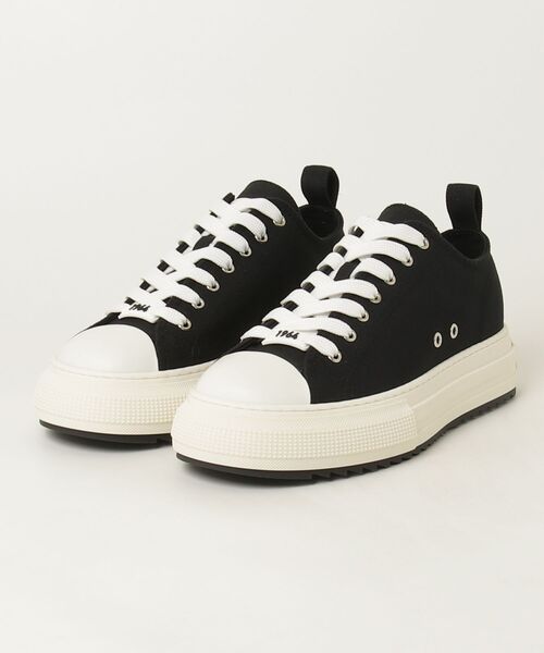 DSQUARED2（ディースクエアード） スニーカー Lace-Up Low Top