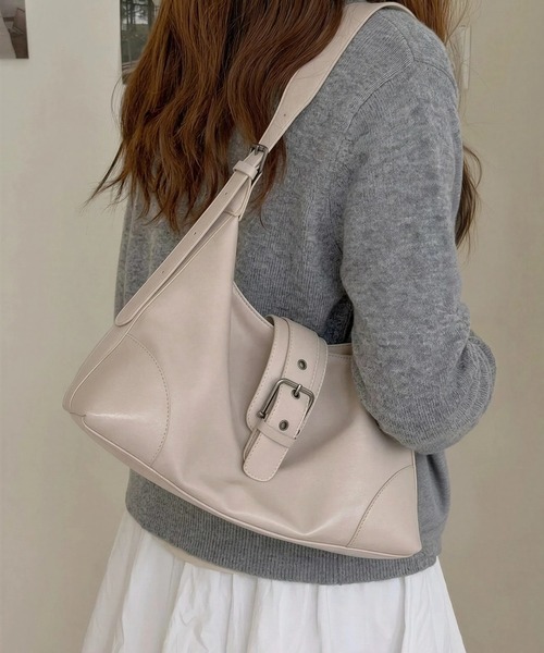 ショルダーバッグ バッグ 大容量ベルトデザインショルダーバッグ ショルダーバッグ バッグ ZIP SHOULDER BAG ベルトデザイン