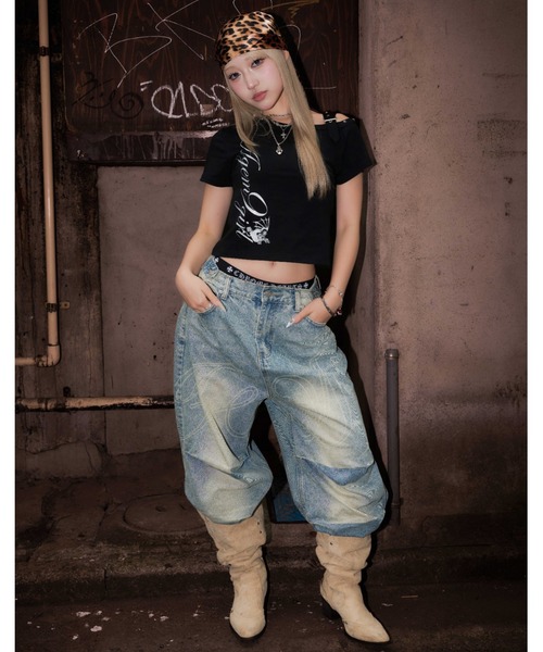 tシャツ A'GEM/9 × .kom 「A'GEM/9 girl/エージェムナインガール」ワンショルクロップTシャツ レディースの画像