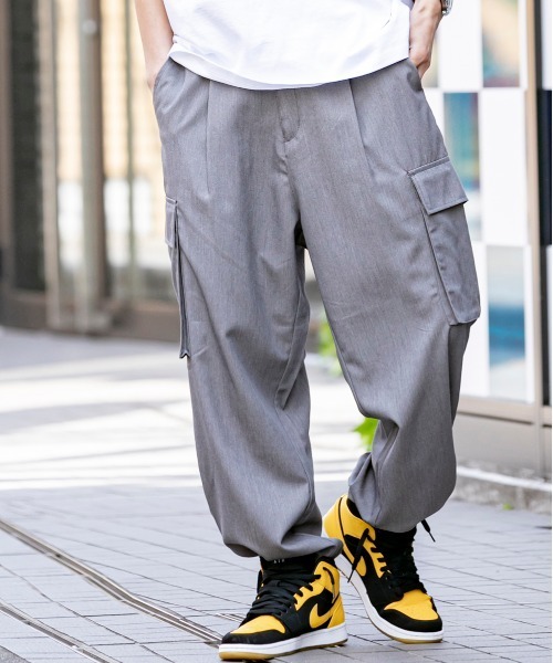 パンツ カーゴパンツ T R ストレッチ バギー カーゴ ワイドパンツ 裾スピンドル Zozotown Paypayモール店 通販 Paypayモール